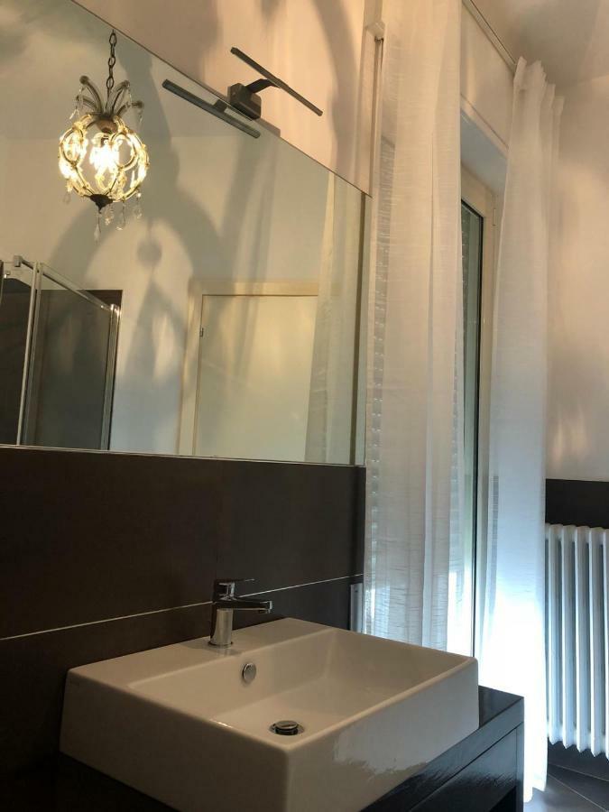 Casa Savoia Apartment Десенцано дел Гарда Екстериор снимка